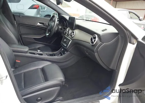 2018 Mercedes-Benz Cla 250 из США, поврежденный, VIN WDDSJ4EB3JN680333